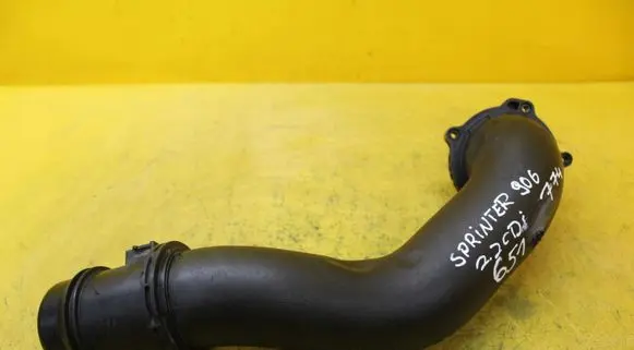 Mercedes-Benz Sprinter W901 W902 W903 W904 Intercooler hose/pipe A6510903637