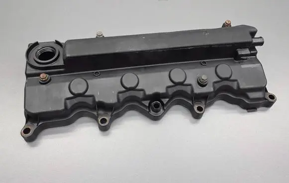 Honda Civic IX Rocker cam cover 