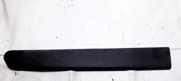 Volvo XC70 Front door trim (molding) 9190884