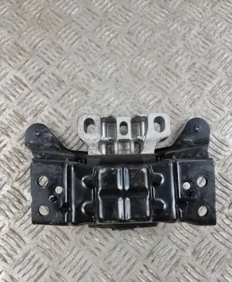 Volkswagen Golf VIII Engine mount bracket 5Q0199555BG 17022023