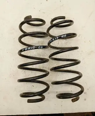 Toyota Yaris Rear coil spring