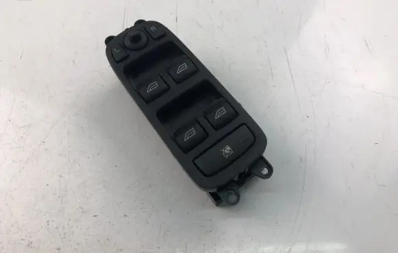 Volvo V50 Electric window control switch 30746183