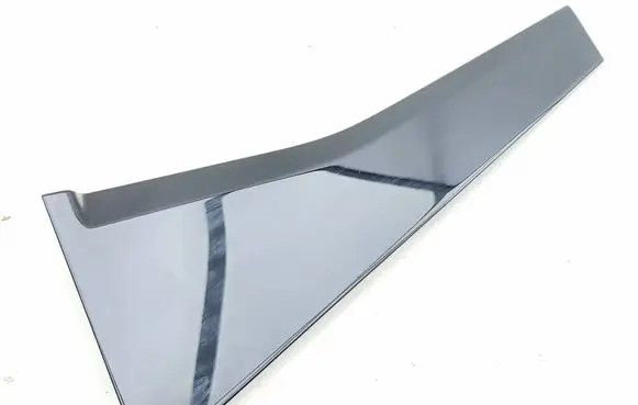 Suzuki Vitara (LY) Rear door glass trim molding 8398154P0L