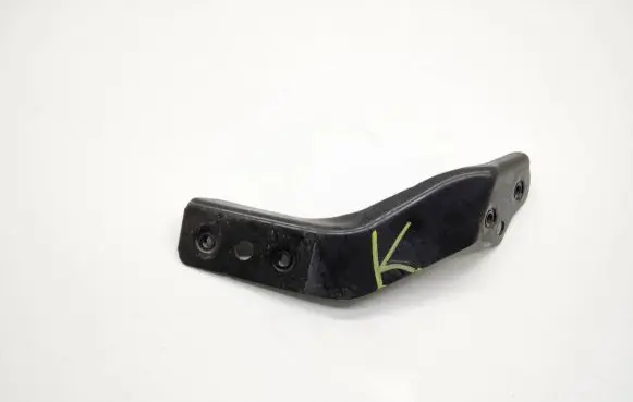 Headlight/headlamp mounting bracket