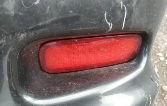Rear tail light reflector