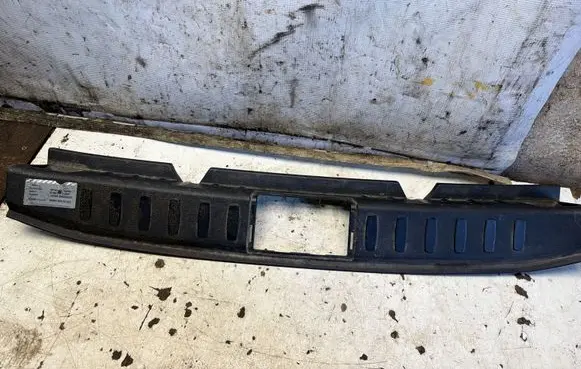 BMW X1 E84 Trunk/boot sill cover protection 2990736