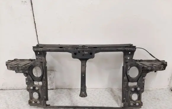 Volkswagen Touareg I Radiator support slam panel 7L0805594