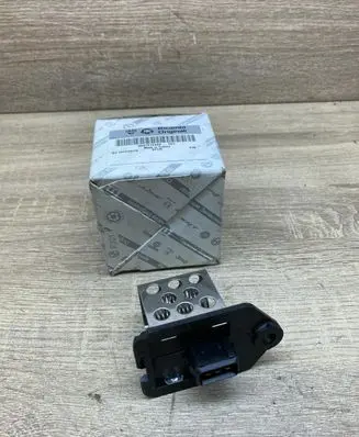 Peugeot 406 Heater blower motor/fan resistor 9641212480