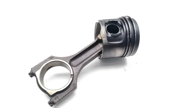 BMW X3 F25 Piston with connecting rod N47D20C