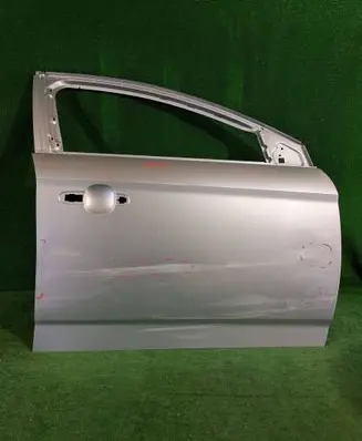 Ford Mondeo MK IV Front door