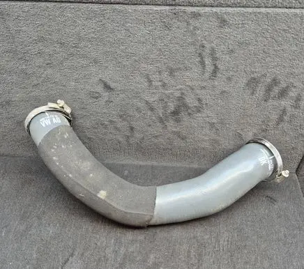 Audi Q8 Intercooler hose/pipe 4M0145737AC