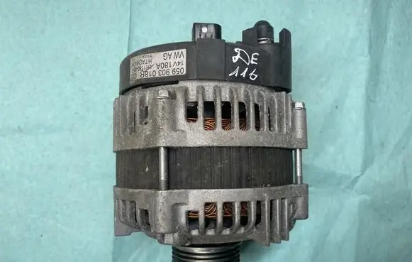 Audi Q5 SQ5 Generator/alternator 059903018R
