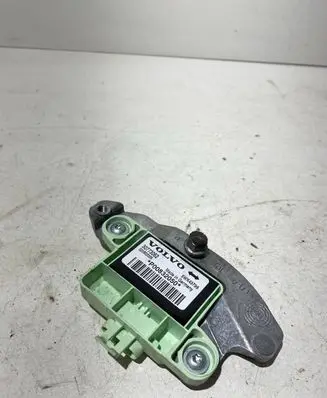 Volvo C70 Airbag deployment crash/impact sensor 30773062 P00832050 5WK43799
