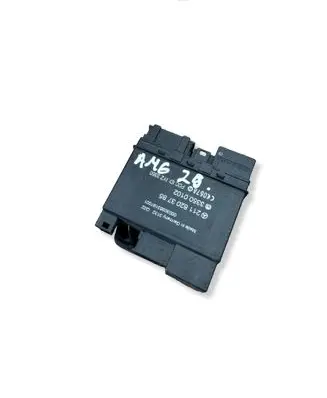 Mercedes-Benz E W211 Keyless (KESSY) go control unit/module 2118203785 3132002 33500102