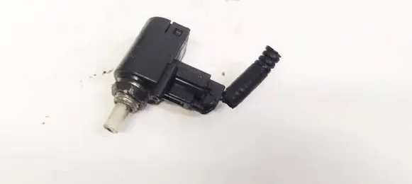 Brake pedal sensor switch