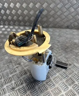 Mercedes-Benz B W246 W242 In-tank fuel pump A2464701494 1494D2590523