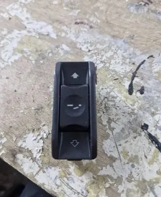 BMW 7 E65 E66 Sunroof switch 6942068 03015080