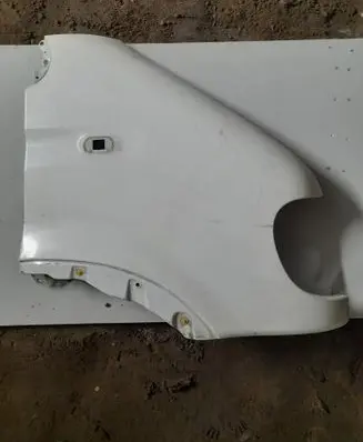 Renault Master II Fender end trim S0042D