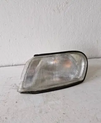 Front indicator light