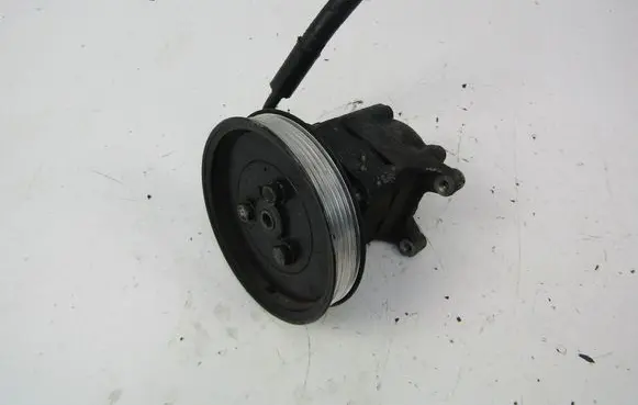BMW 3 E46 Power steering pump 