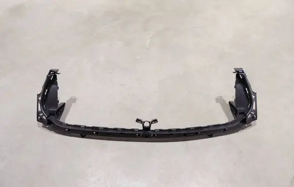 Mercedes-Benz GLE W167 Front bumper mounting bracket A1678856303