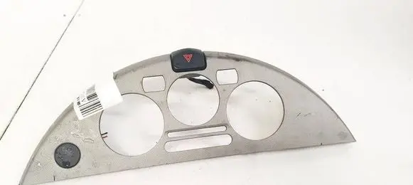 Nissan Note (E11) Center console N103453XE