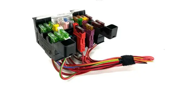 Mercedes-Benz E W211 Fuse module 2115450301