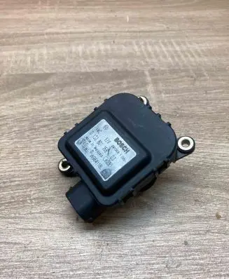 Mini One - Cooper R50 - 53 Air flap motor/actuator 0132801166