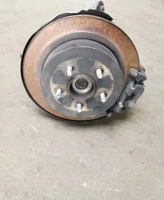 Infiniti Q50 Rear wheel hub spindle/knuckle 