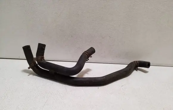 Volkswagen Golf IV Engine coolant pipe/hose
