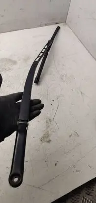 Audi A3 S3 A3 Sportback 8P Front wiper blade arm 8P1955408A