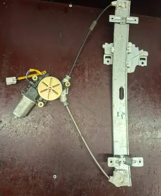 Front door window regulator with motor