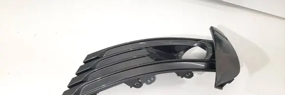 Toyota Auris E180 Front bumper lower grill 8148102660 8148102630