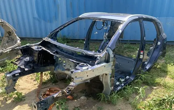 Suzuki SX4 S-Cross Front quarter panel 
