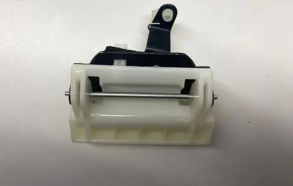 Mitsubishi Pajero Tailgate opening switch MR230032