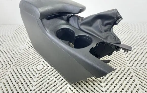 Mazda 3 II Center console BHN1-64961