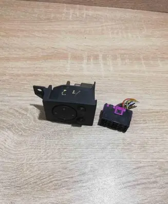 Audi 100 200 5000 C3 Electric window control switch 4A0959565