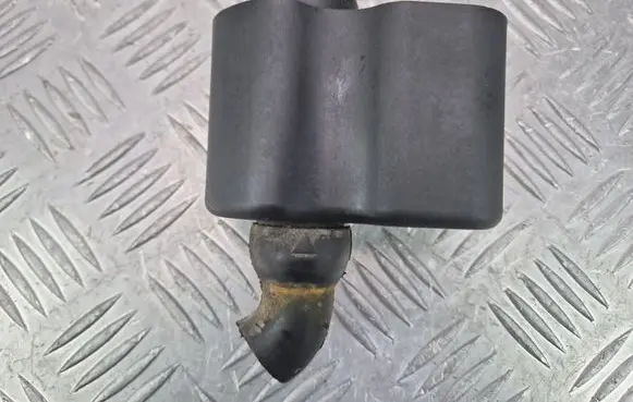 Mercedes-Benz C W204 other engine part A2711401087 0113093A