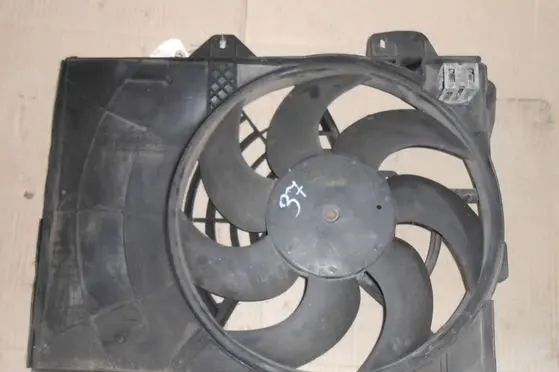 Peugeot 207 Electric radiator cooling fan 9680102880