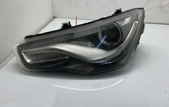 Audi A1 Headlight/headlamp 7003300000 8X0941003J 0200078094