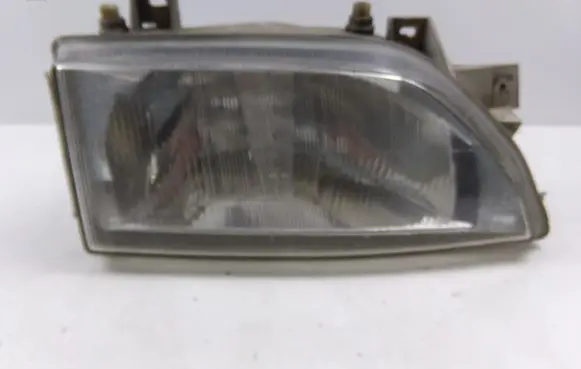Ford Escort Headlight/headlamp 084505