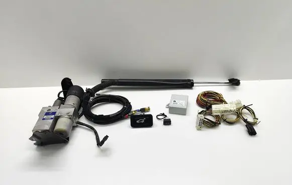 BMW 5 E60 E61 Tailgate hydraulic set 7111867 029579 HB70401002