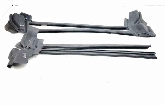 Peugeot 508 II Rubber seal front door window/glass 9813391480 9813391580 9813391780