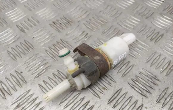 Headlight washer spray nozzle