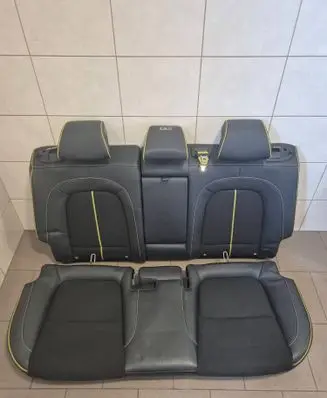 Hyundai Kona I Second row seats 