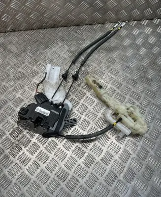 KIA Sorento Rear door lock 81420C5000 L0315