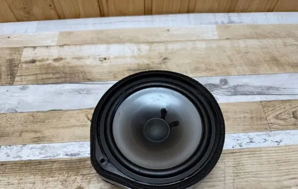 Honda Civic Front door high frequency speaker 