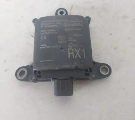 Lexus RX 450H Blind spot module 10R047527 3565 202