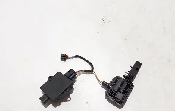 Renault Scenic E-Tech V Other control units/modules 240401010R