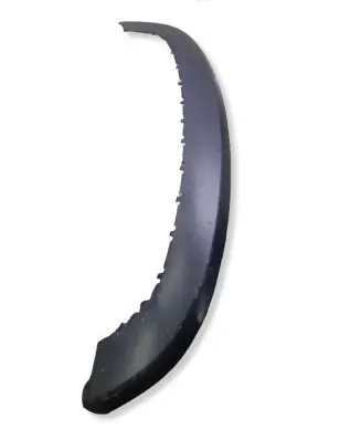 Volkswagen Golf V Front bumper lip 
